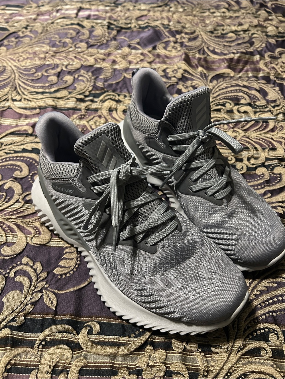 adidas Alpha Bounce Women 7.5 Gray Athletic Crosstrain Running Sneakers